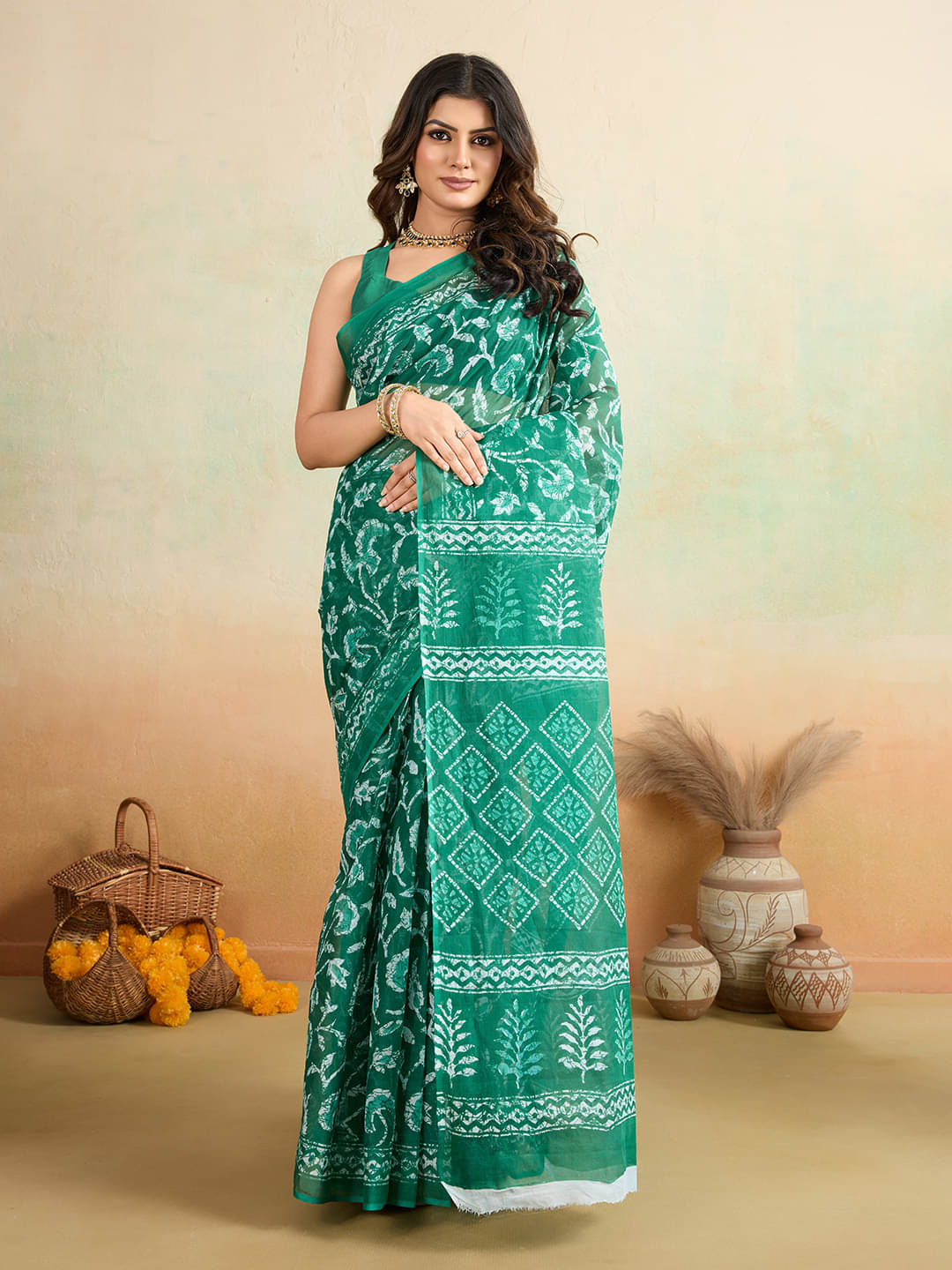 SHANVIKA Cotton Printed Saree Without Blouse Piece ( Green ) SHANVIKA Cotton Printed Saree Without Blouse Piece ( Green )