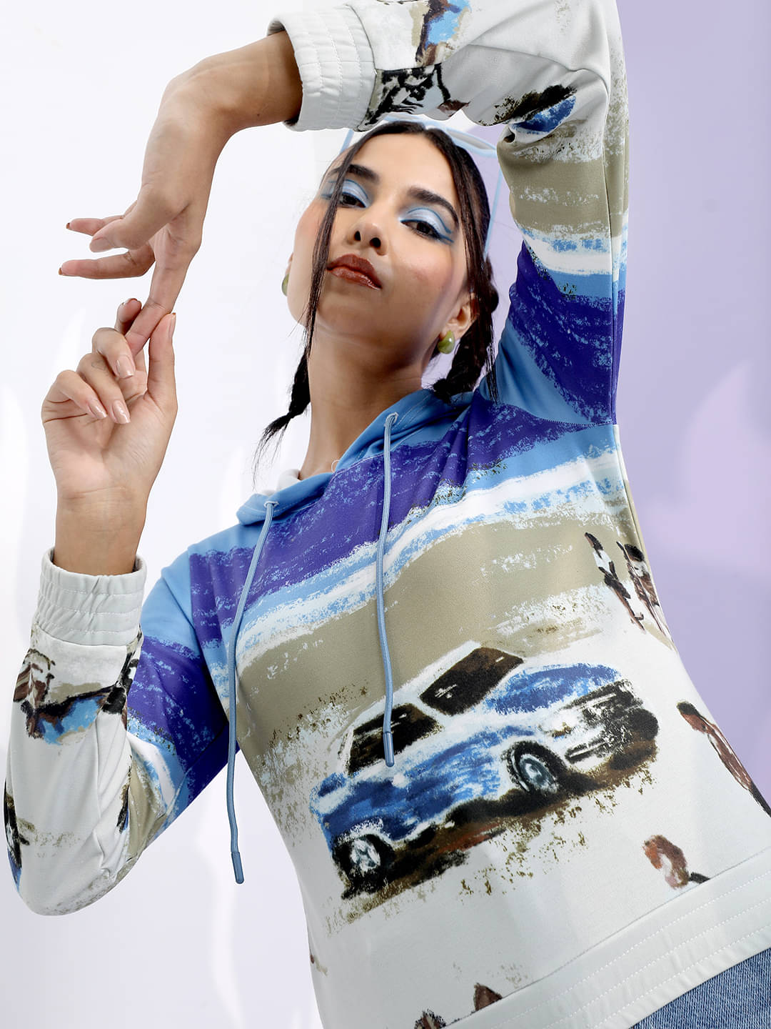 Tokyo Talkies Women Cotton Blend Sweatshirt ( Blue )     			Tokyo Talkies Women Cotton Blend Sweatshirt ( Blue )