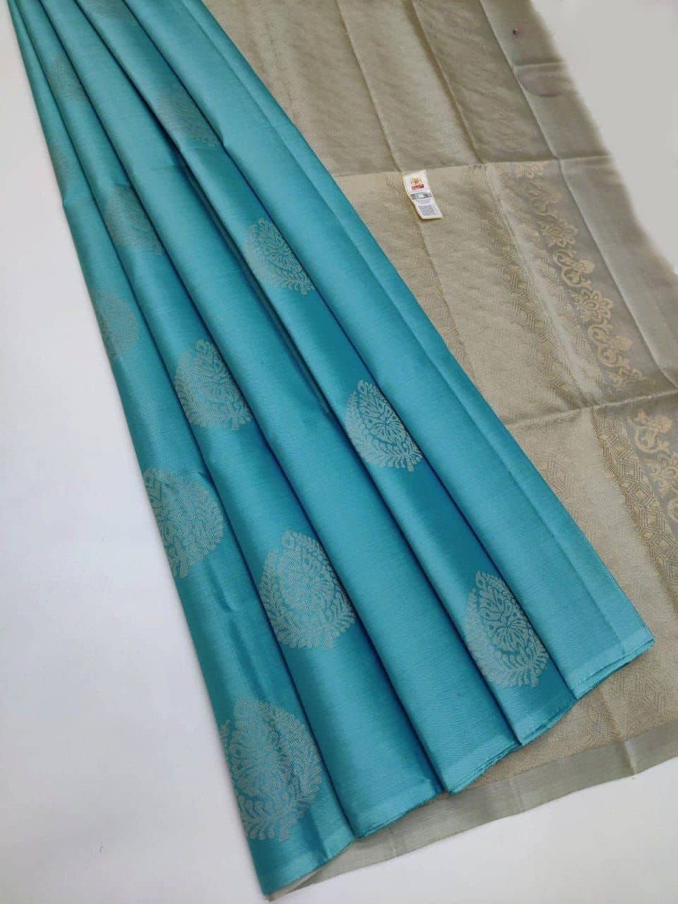 fab woven Art Silk Woven Kanjeevaram Sarees With Unstitched Blouse Piece ( Turquoise ) - Sarees | Buy online on ZillyBuy