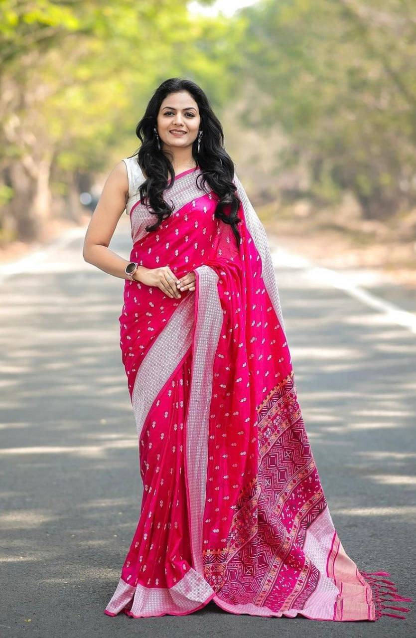 fab woven Art Silk Woven Kanjeevaram Sarees With Unstitched Blouse Piece ( Pink )     			fab woven Art Silk Woven Kanjeevaram Sarees With Unstitched Blouse Piece ( Pink )