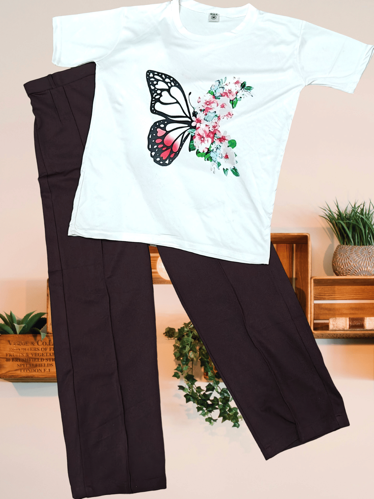     			Detly Women Printed T-Shirt With Trousers Co-Ord Set ( Multicolor )