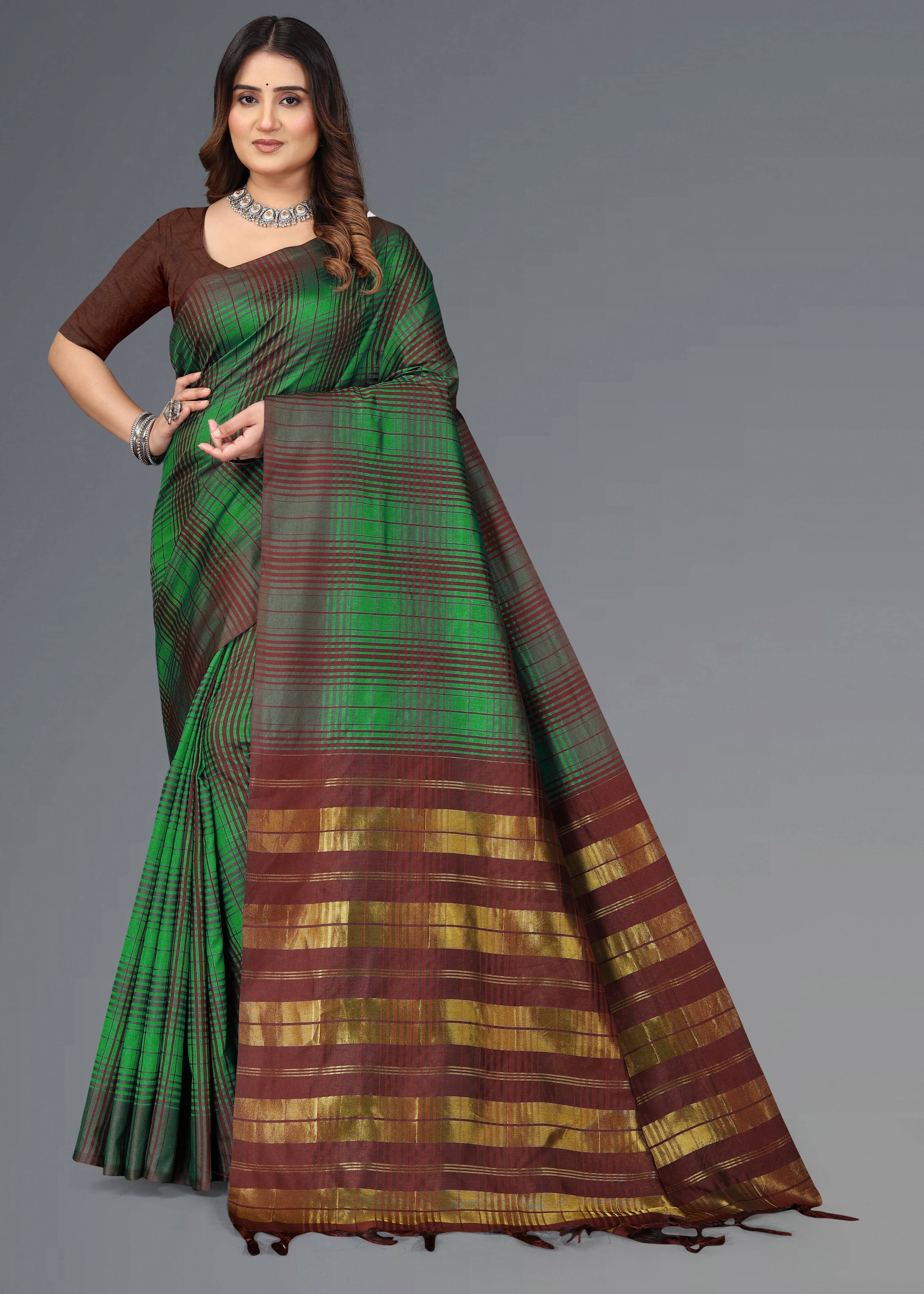     			Priyansh Creation Cotton Blend Checks Saree With Unstitched Blouse Piece ( Multicolor )