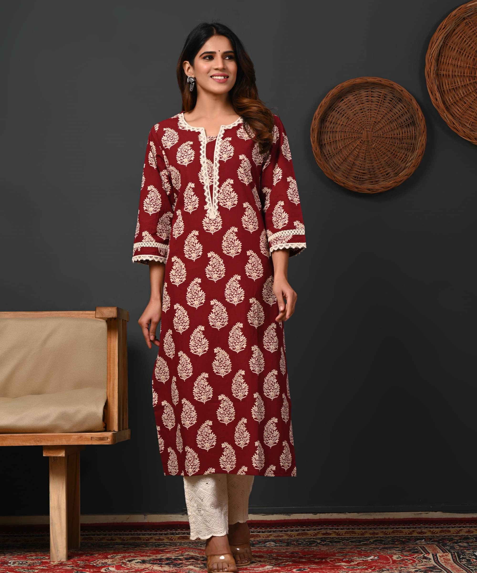     			Rimeline Fashion Women Cotton Printed Straight Kurti ( Maroon )