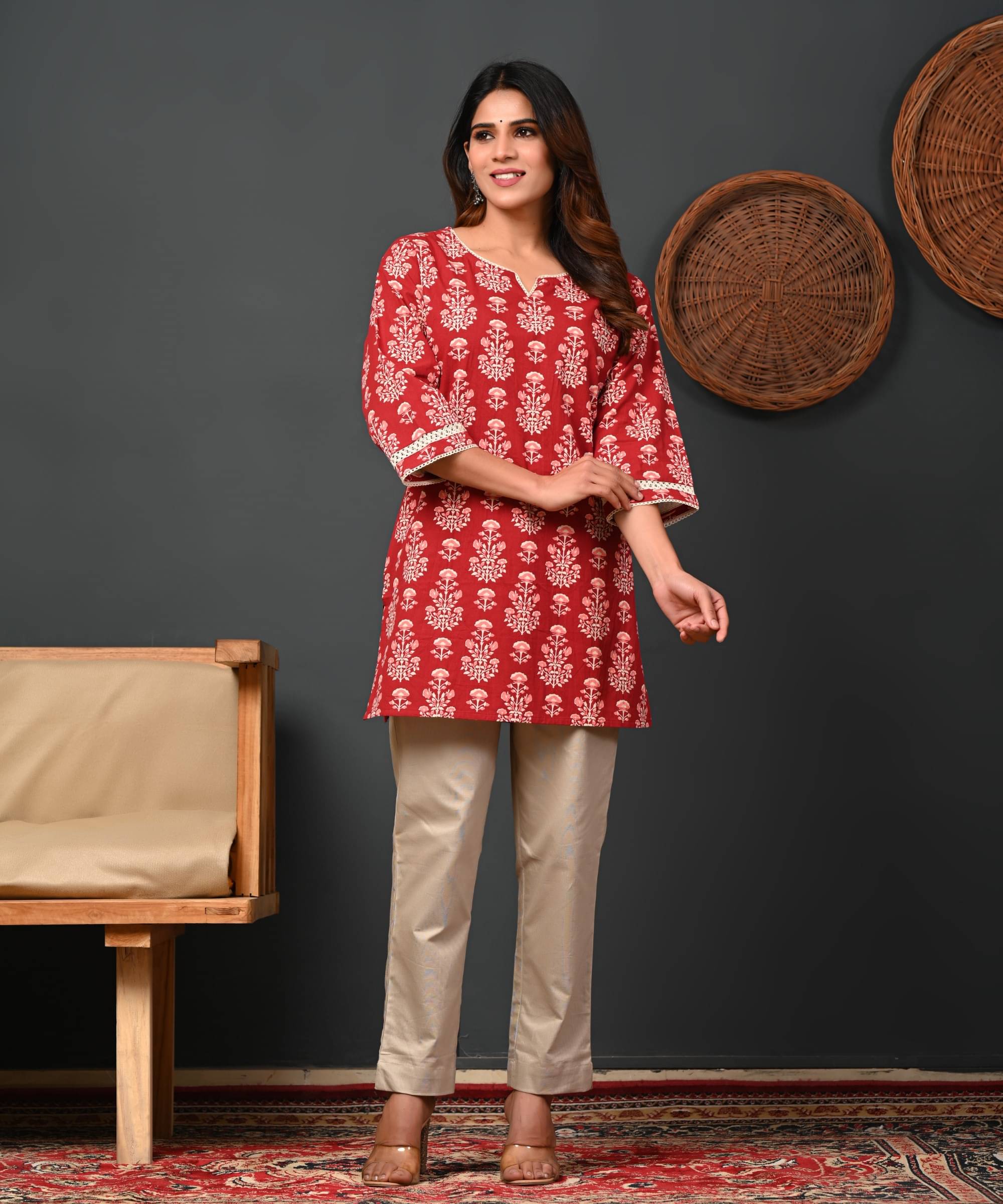     			Rimeline Fashion Women Cotton Printed Straight Kurti ( Maroon )