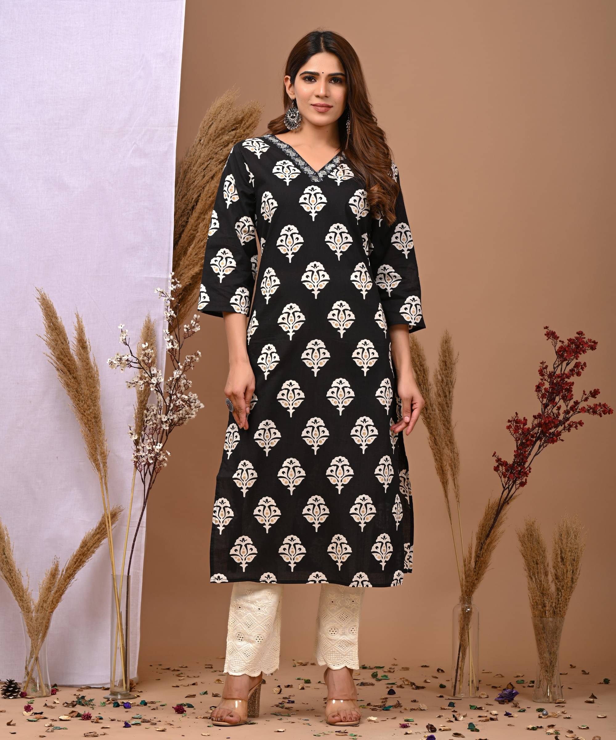 Rimeline Fashion Women Cotton Printed A-Line Kurti ( Black ) Rimeline Fashion Women Cotton Printed A-Line Kurti ( Black )