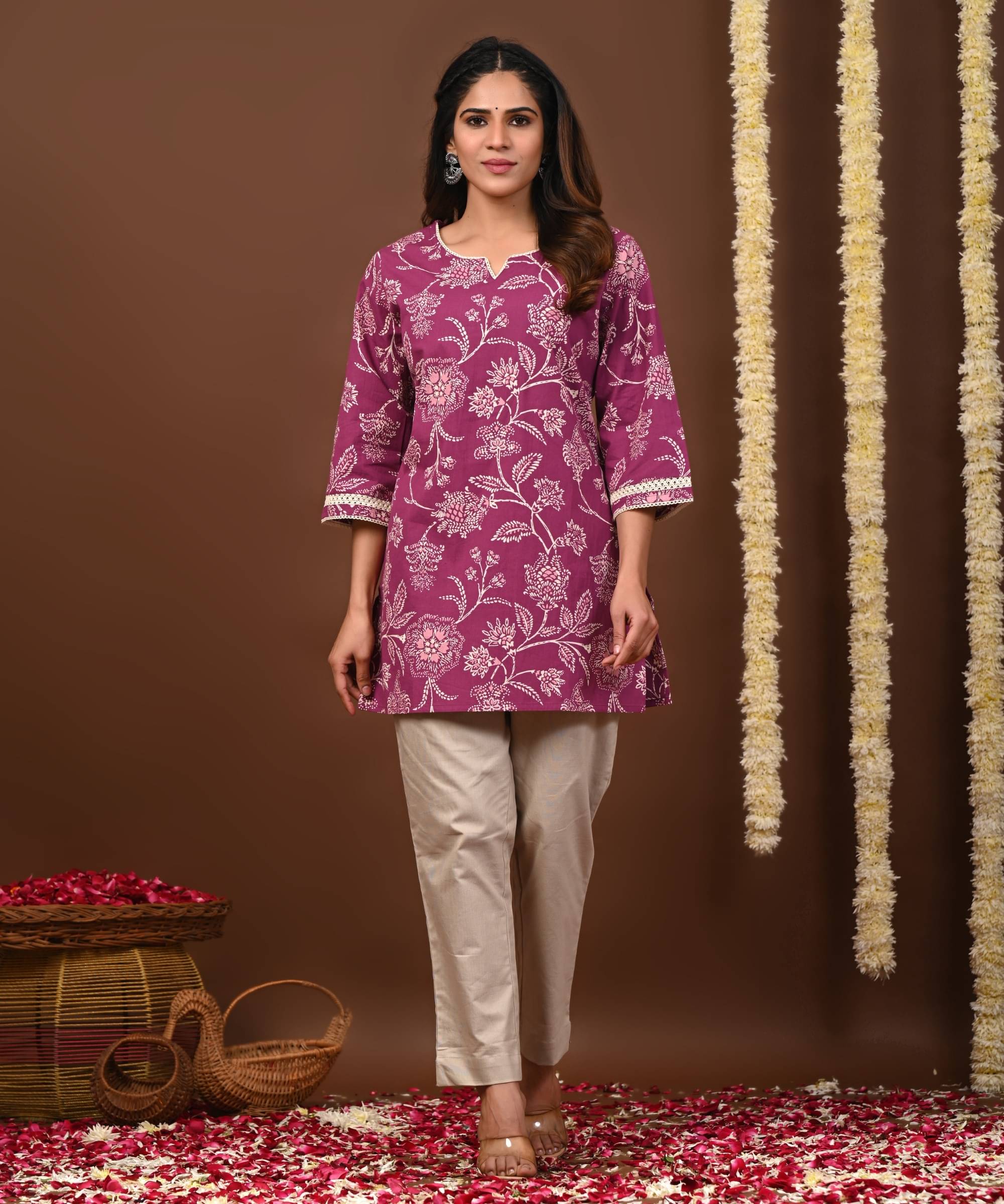     			Rimeline Fashion Women Cotton Printed Straight Kurti ( Purple )