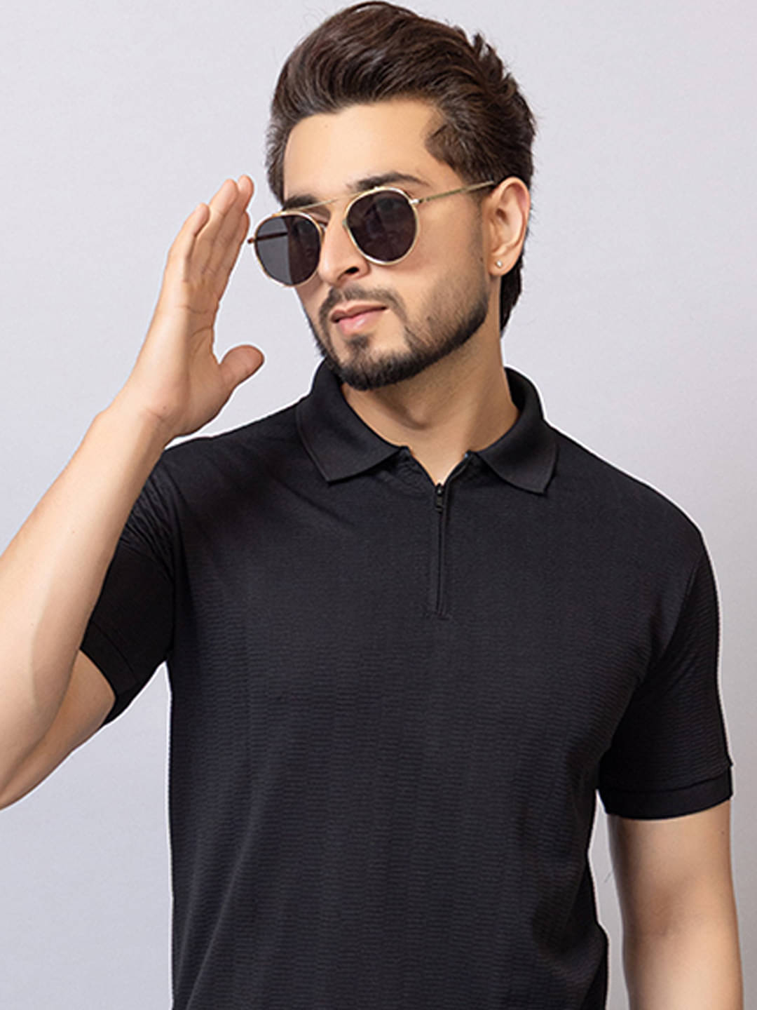TRIUS Men Polyester Regular Fit Self Design Polo T Shirt ( Black )     			TRIUS Men Polyester Regular Fit Self Design Polo T Shirt ( Black )