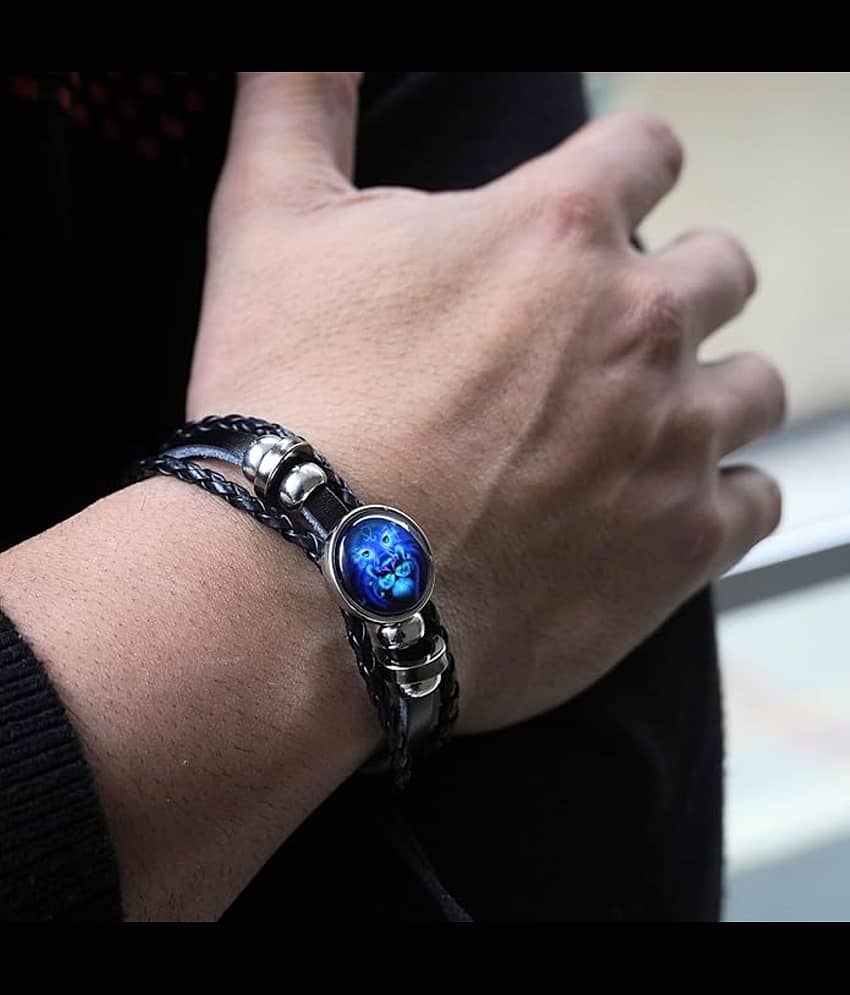 Fadiso Fashion Black Charm Bracelet ( Pack of 1 ) - Bangles & Bracelets | Buy online on ZillyBuy