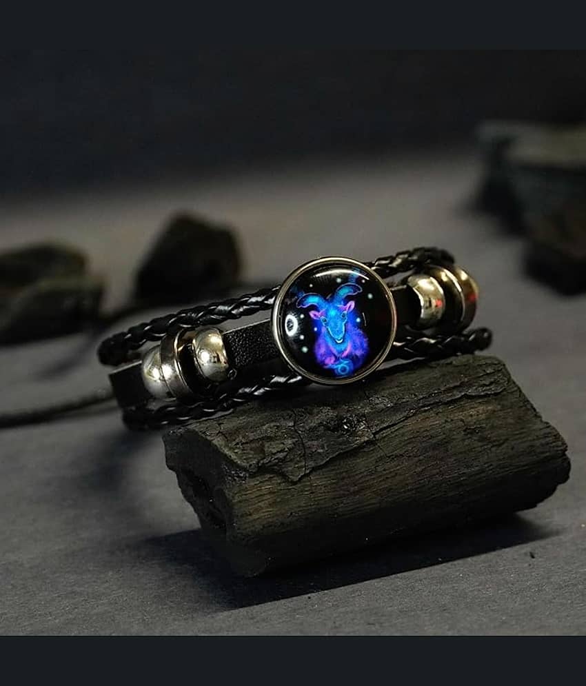 Fadiso Fashion Black Charm Bracelet ( Pack of 1 ) - Bangles & Bracelets | Buy online on ZillyBuy