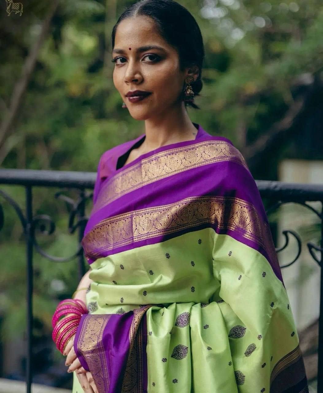 fab woven Art Silk Woven Kanjeevaram Sarees With Unstitched Blouse Piece ( Light Green ) - Sarees | Buy online on ZillyBuy