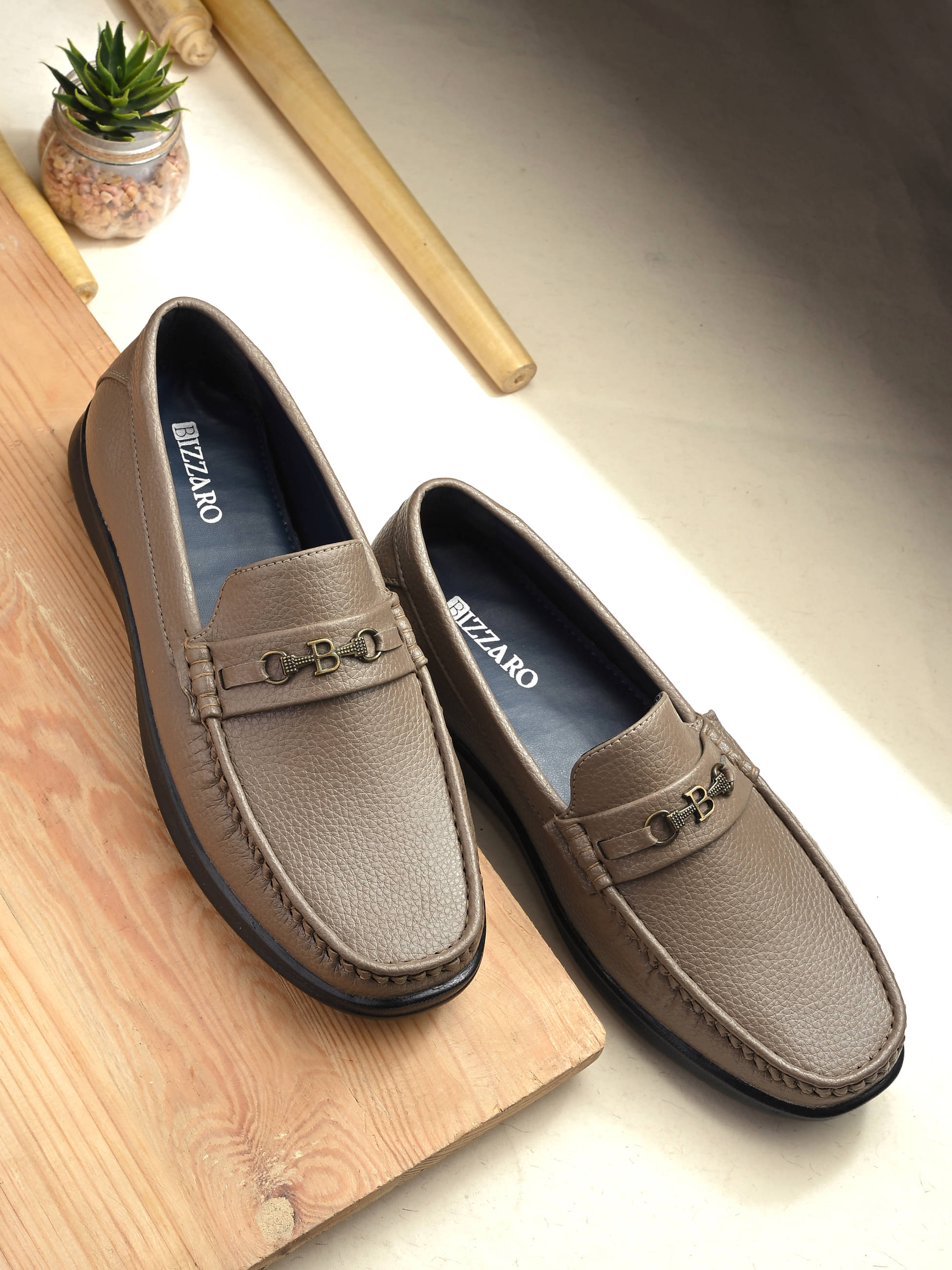     			BIZZARO Gray Men's Slip on Shoes