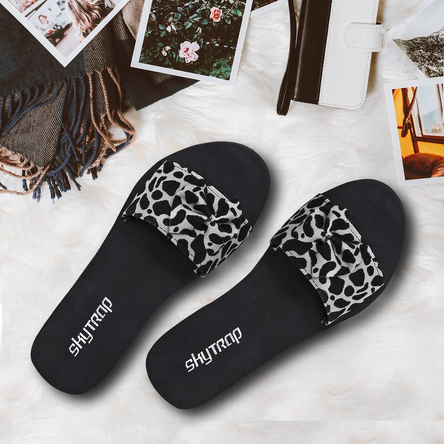     			Feens Black Women's Slide Flip Flop