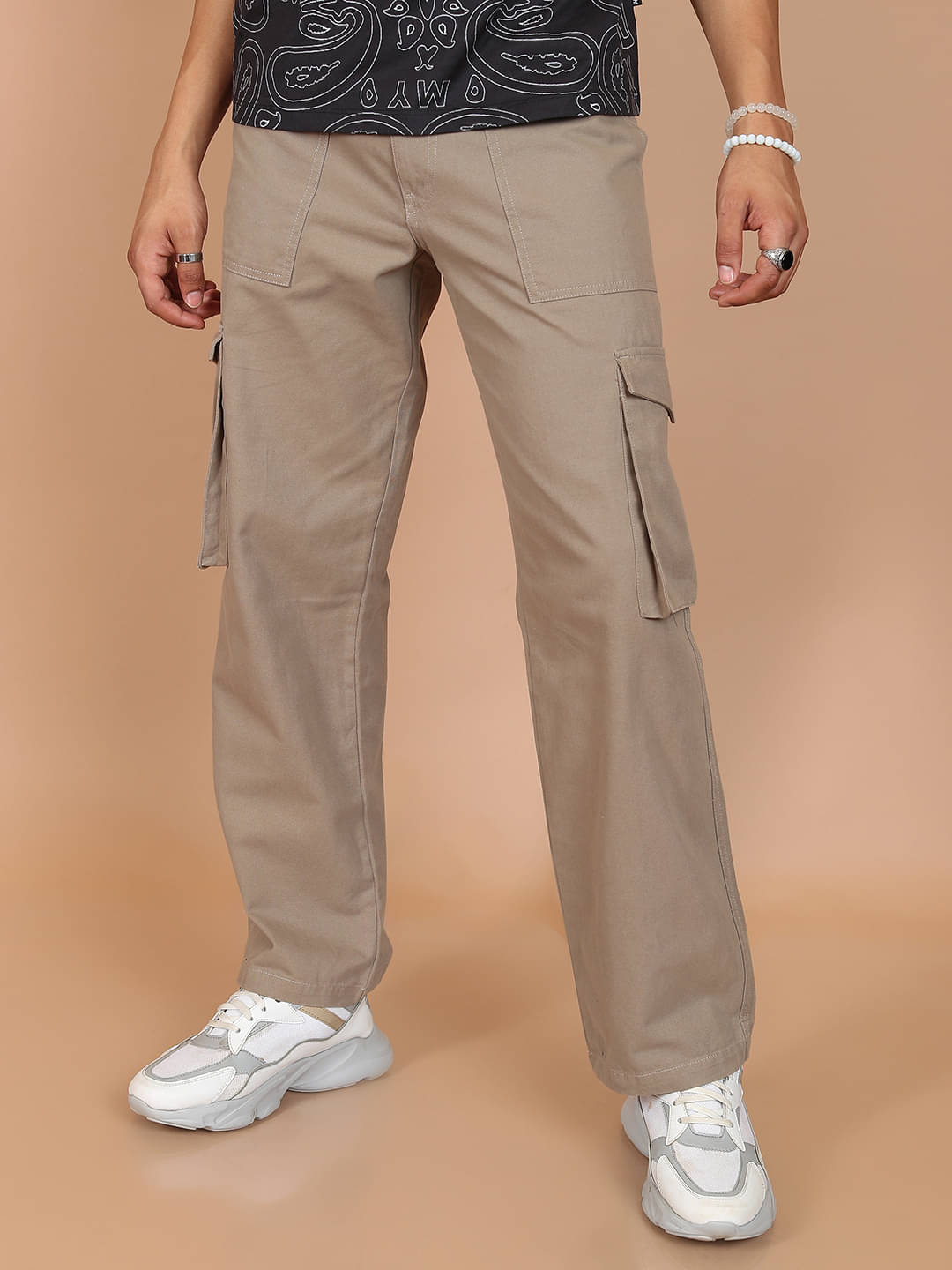     			Highlander Regular Flat Men's Cargos - Beige ( Pack of 1 )