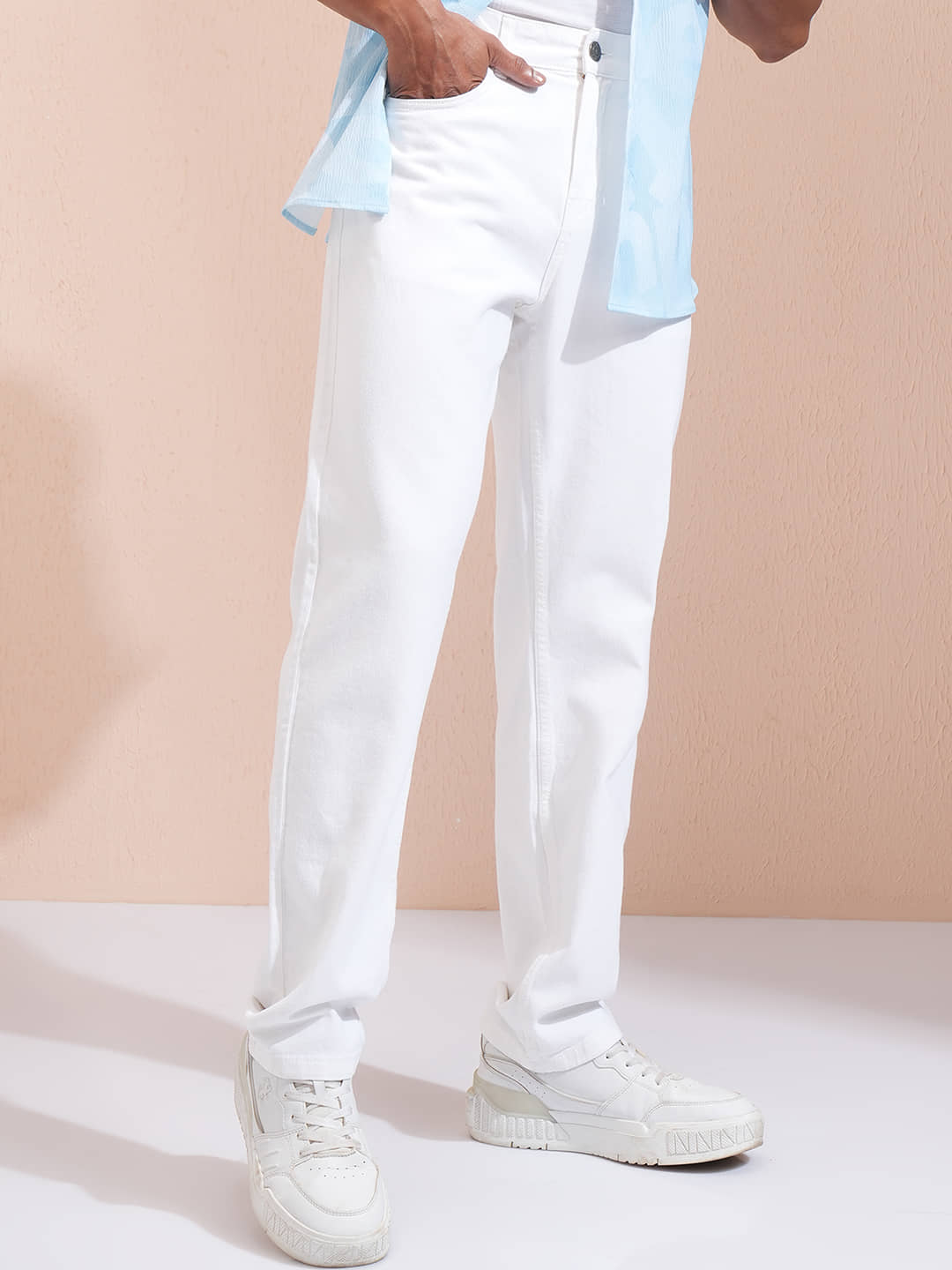 Highlander Relaxed Solid Men's Jeans - White ( Pack of 1 ) - Jeans | Buy online on ZillyBuy