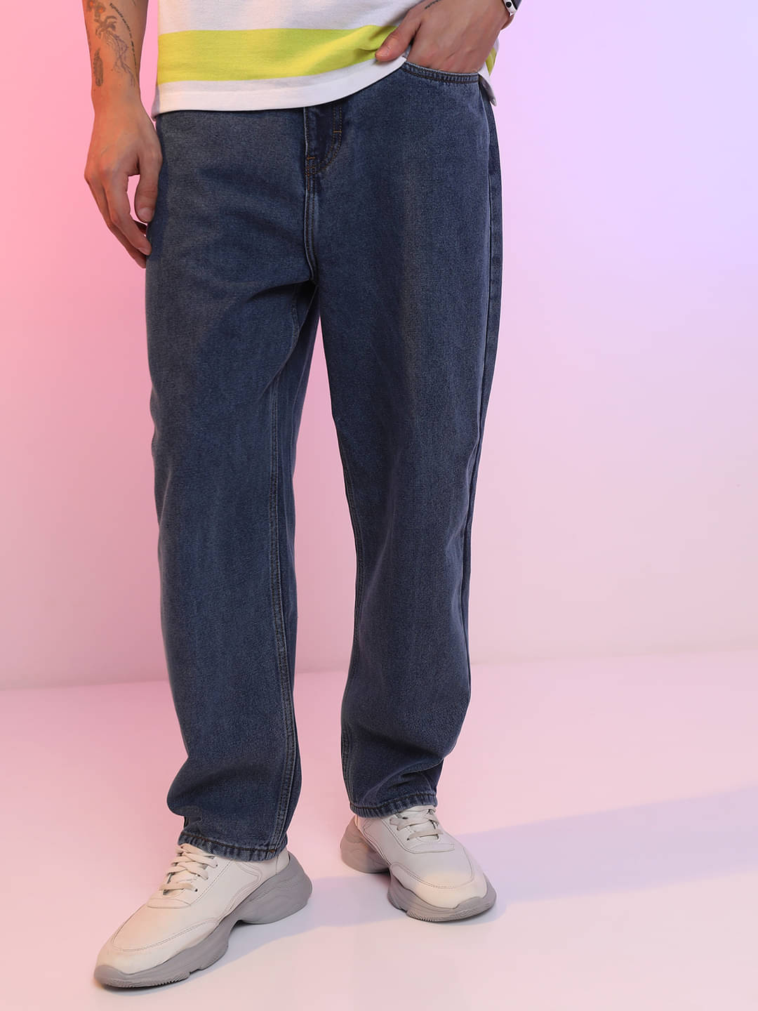 Highlander Relaxed Basic Men's Jeans - Blue ( Pack of 1 ) Highlander Relaxed Basic Men's Jeans - Blue ( Pack of 1 )