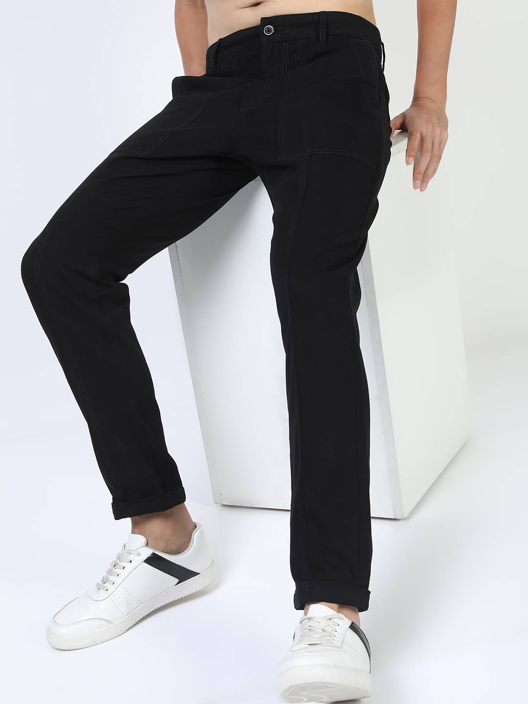     			Highlander Slim Flat Men's Joggers - Black ( Pack of 1 )