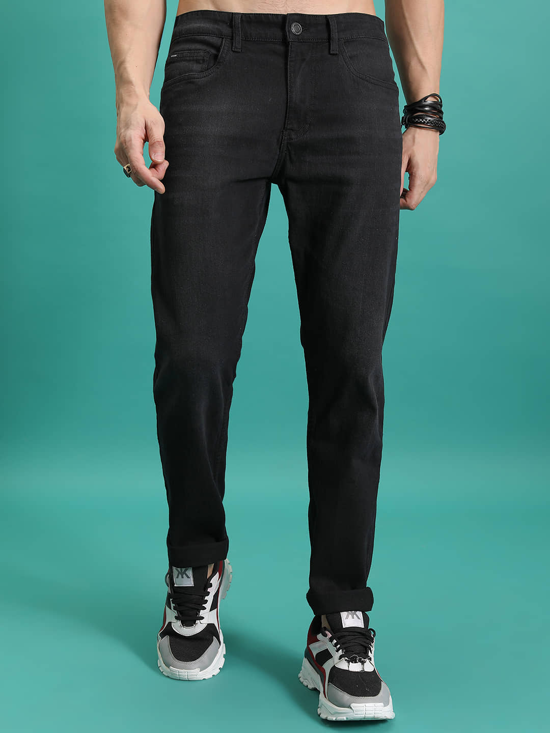 Highlander Straight Solid Men's Jeans - Black ( Pack of 1 ) - Jeans | Buy online on ZillyBuy