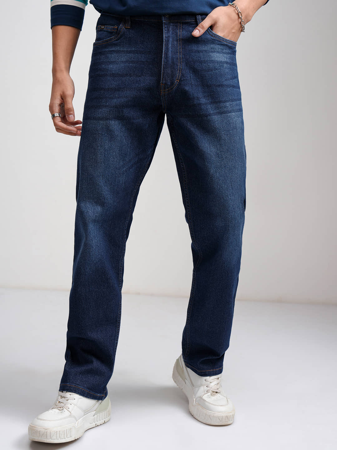 Highlander Straight Solid Men's Jeans - Indigo Blue ( Pack of 1 ) - Jeans | Buy online on ZillyBuy