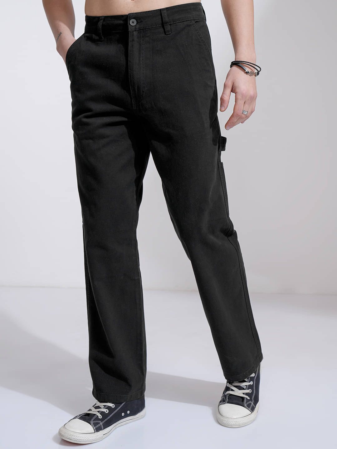 Highlander Straight Flat Men's Cargos - Black ( Pack of 1 )     			Highlander Straight Flat Men's Cargos - Black ( Pack of 1 )