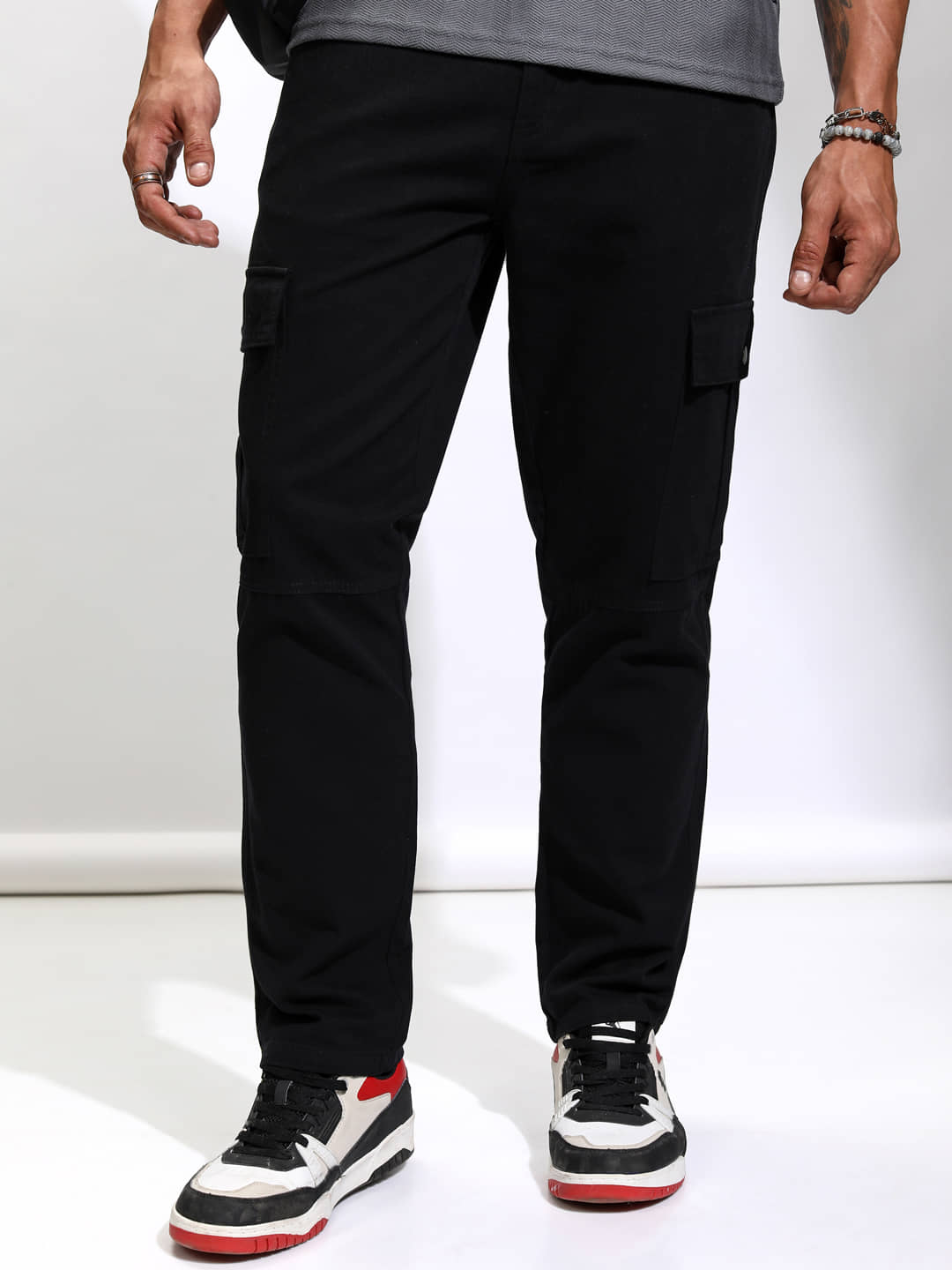 Highlander Straight Flat Men's Cargos - Black ( Pack of 1 ) - Trousers | Buy online on ZillyBuy