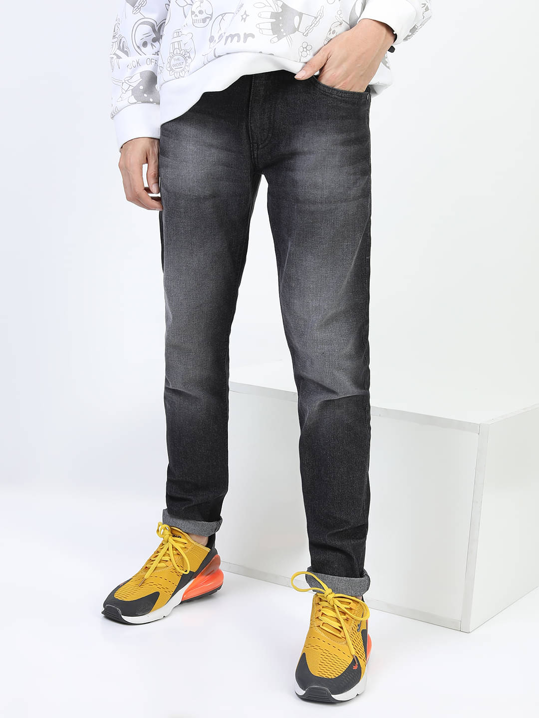     			Highlander Tapered Men's Jeans - Charcoal ( Pack of 1 )