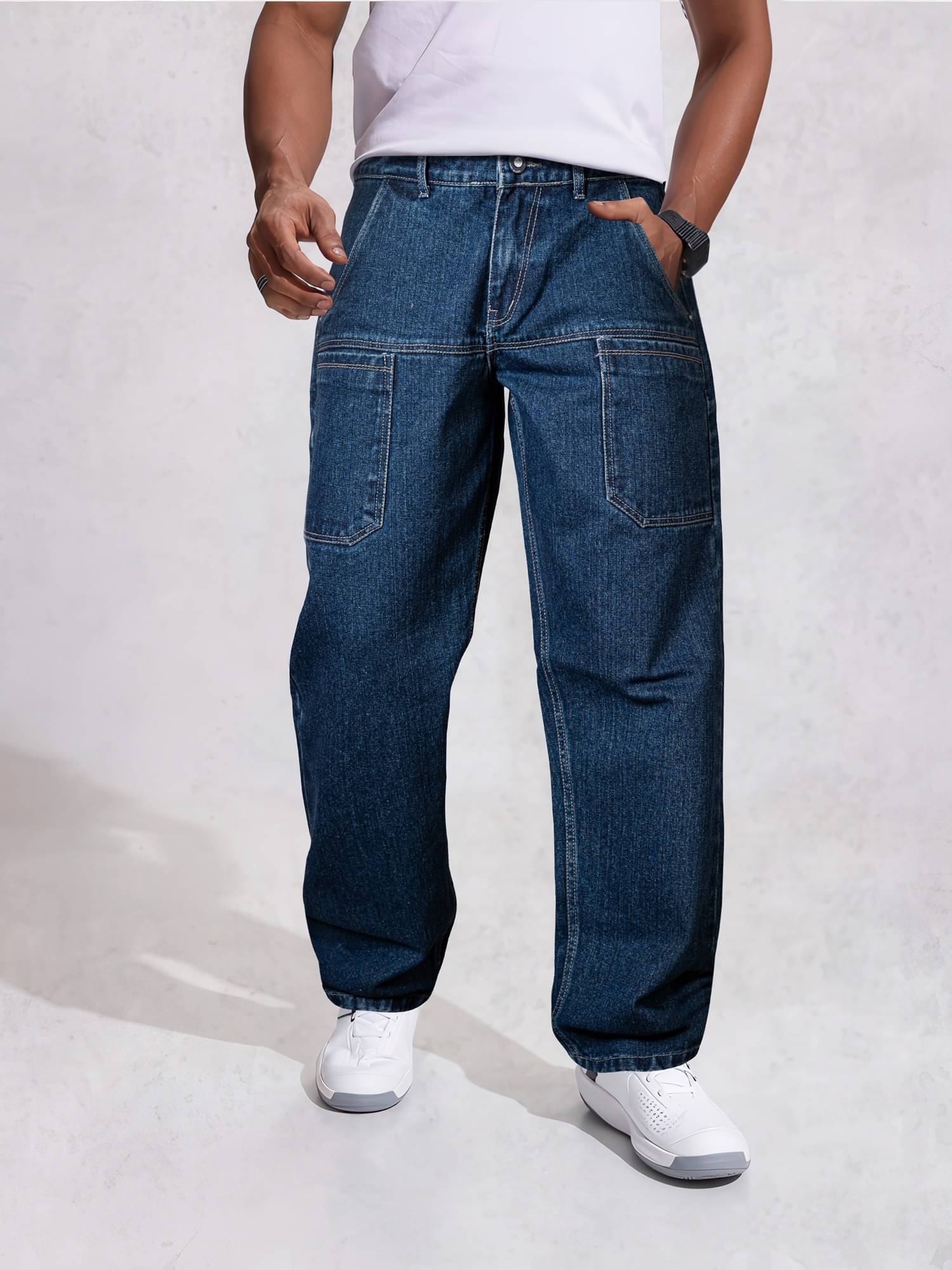     			JB JUST BLACK Washed Men's Jeans - Blue ( Pack of 1 )