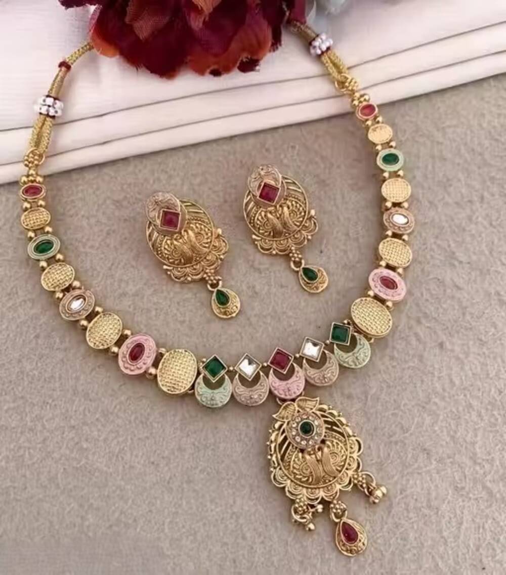     			Pamadhya Multi Color Copper Necklace Set ( Pack of 1 )
