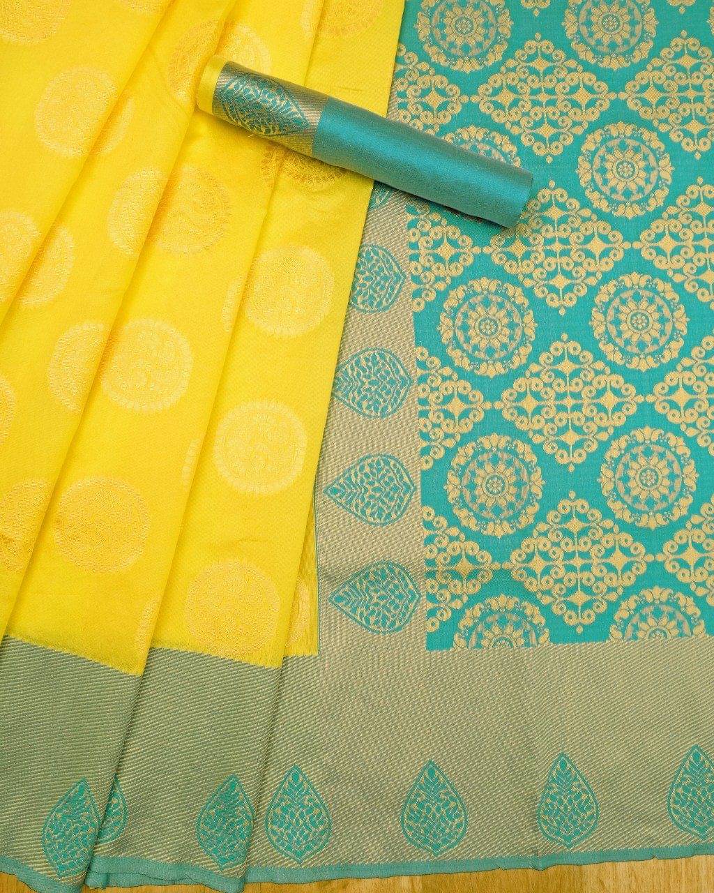     			fab woven Art Silk Woven Kanjeevaram Sarees With Unstitched Blouse Piece ( Yellow )
