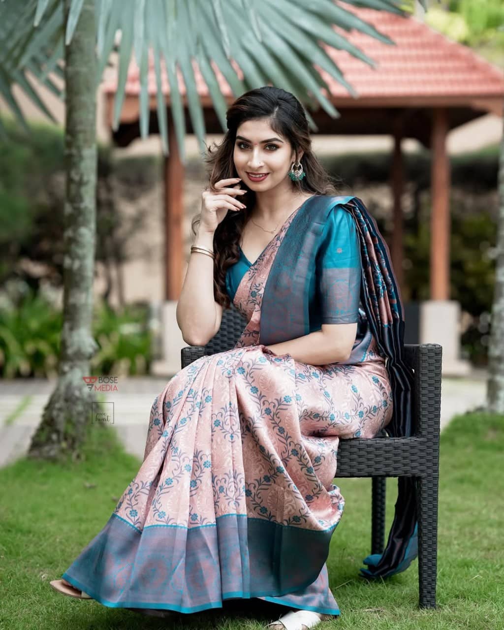 fab woven Art Silk Woven Kanjeevaram Sarees With Unstitched Blouse Piece ( Peach ) - Sarees | Buy online on ZillyBuy