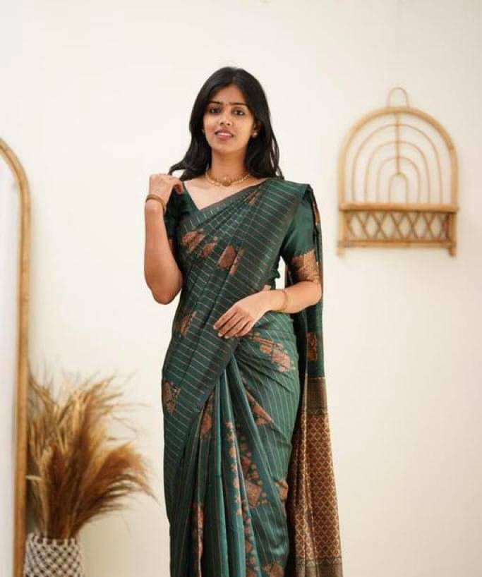 fab woven Art Silk Woven Kanjeevaram Sarees With Unstitched Blouse Piece ( Green )     			fab woven Art Silk Woven Kanjeevaram Sarees With Unstitched Blouse Piece ( Green )