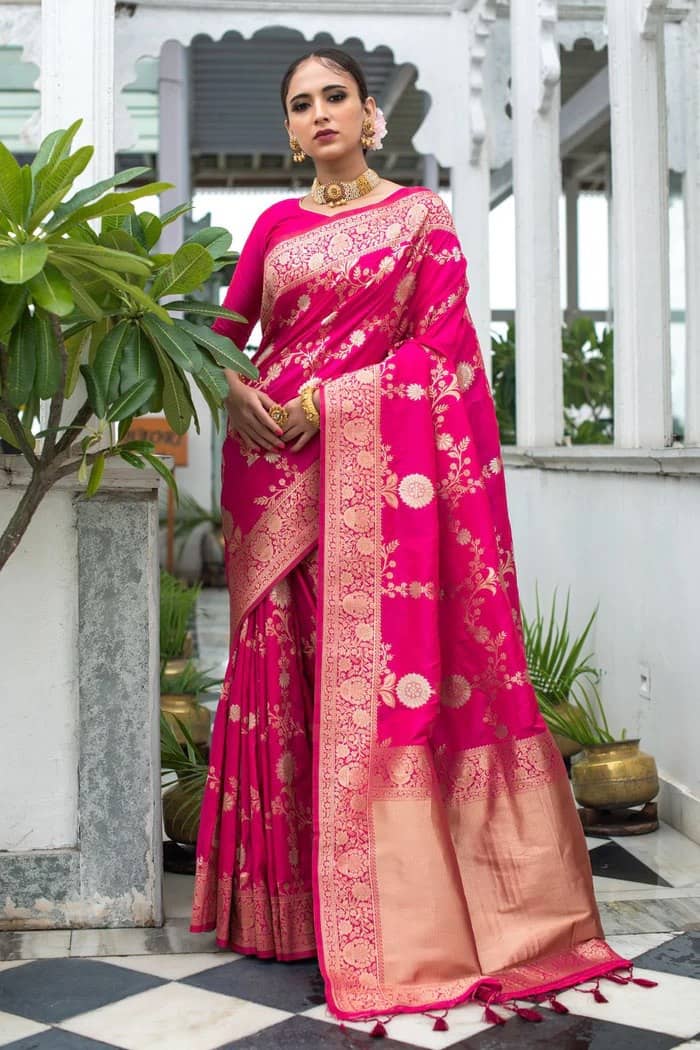 fab woven Art Silk Woven Kanjeevaram Sarees With Unstitched Blouse Piece ( Rani ) - Sarees | Buy online on ZillyBuy