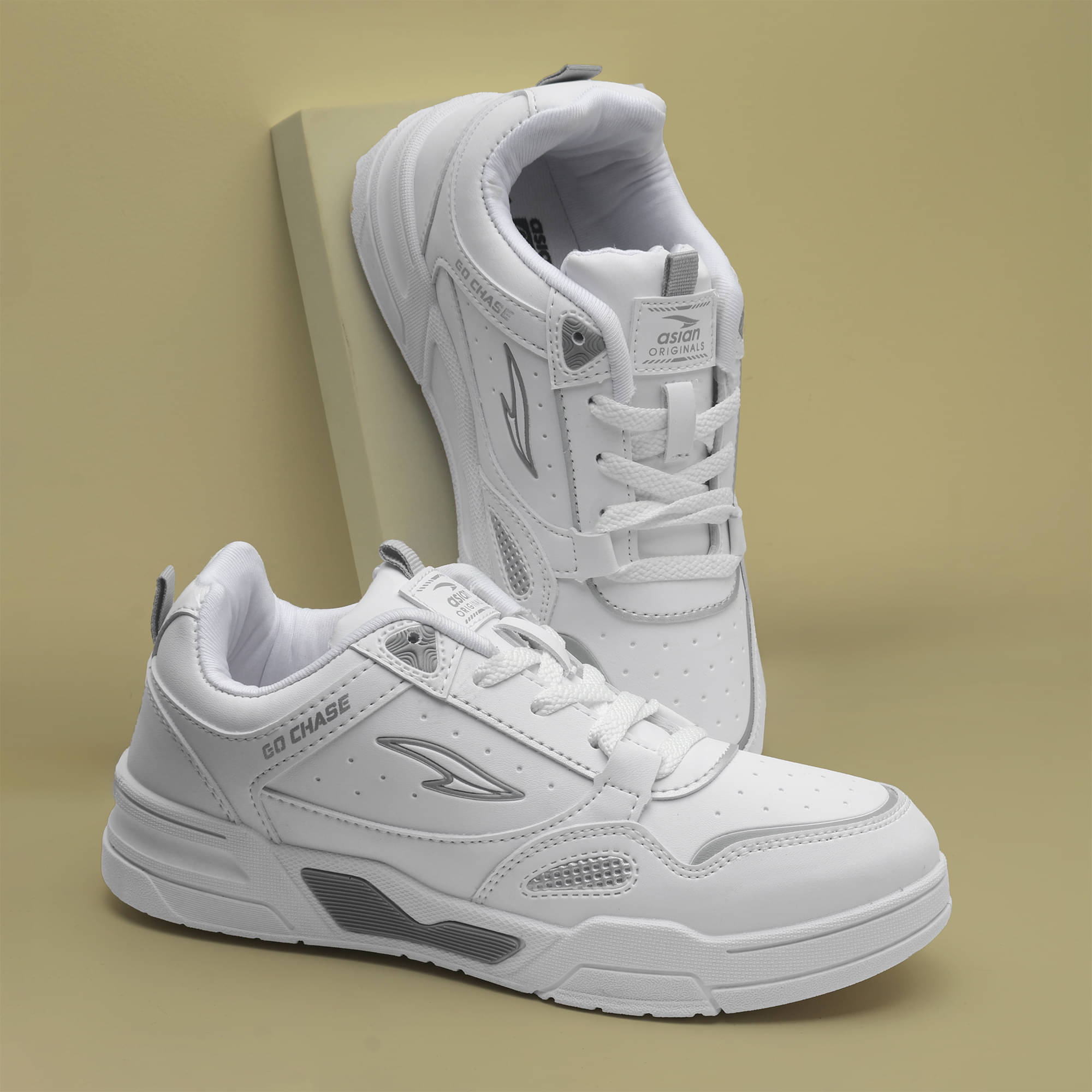     			ASIAN TANGO-01 White Men's Sneakers