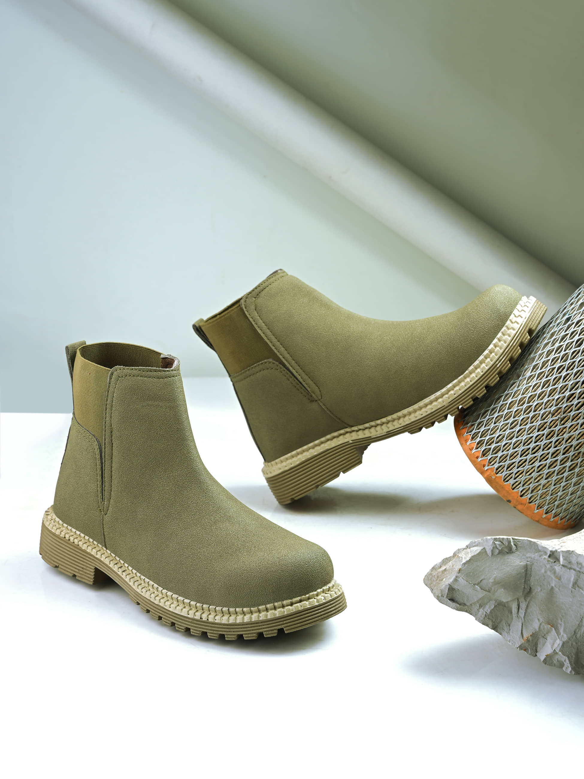 BIZZARO Olive Men's Chelsea Boots