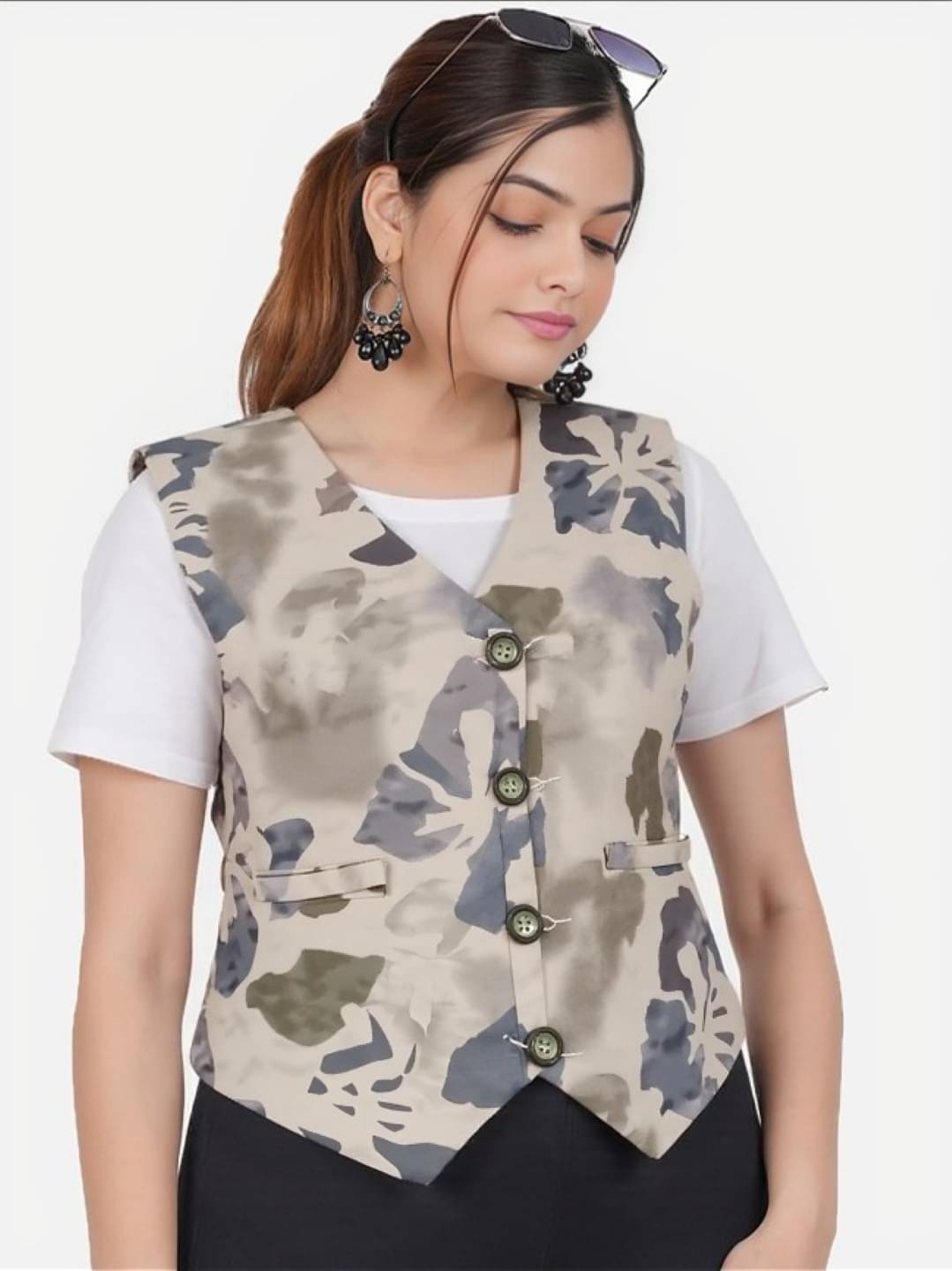     			PLUS PARADISE Cotton Women's Waistcoats - Off White ( Single )