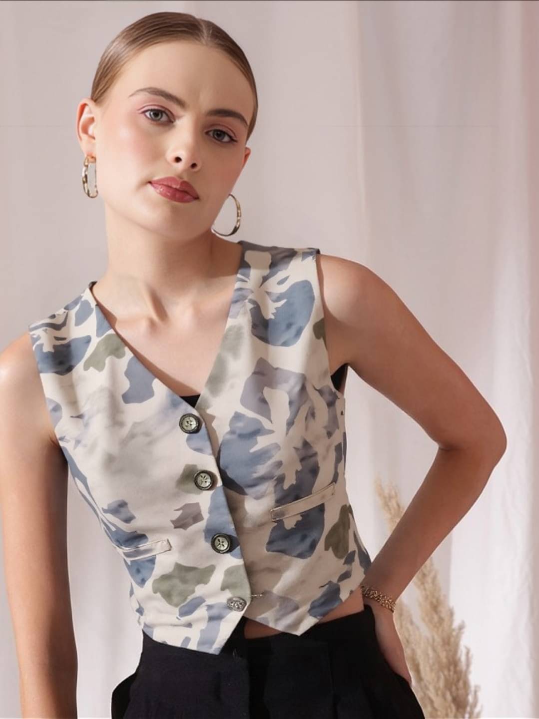     			PLUS PARADISE Cotton Women's Waistcoats - Off White ( Single )