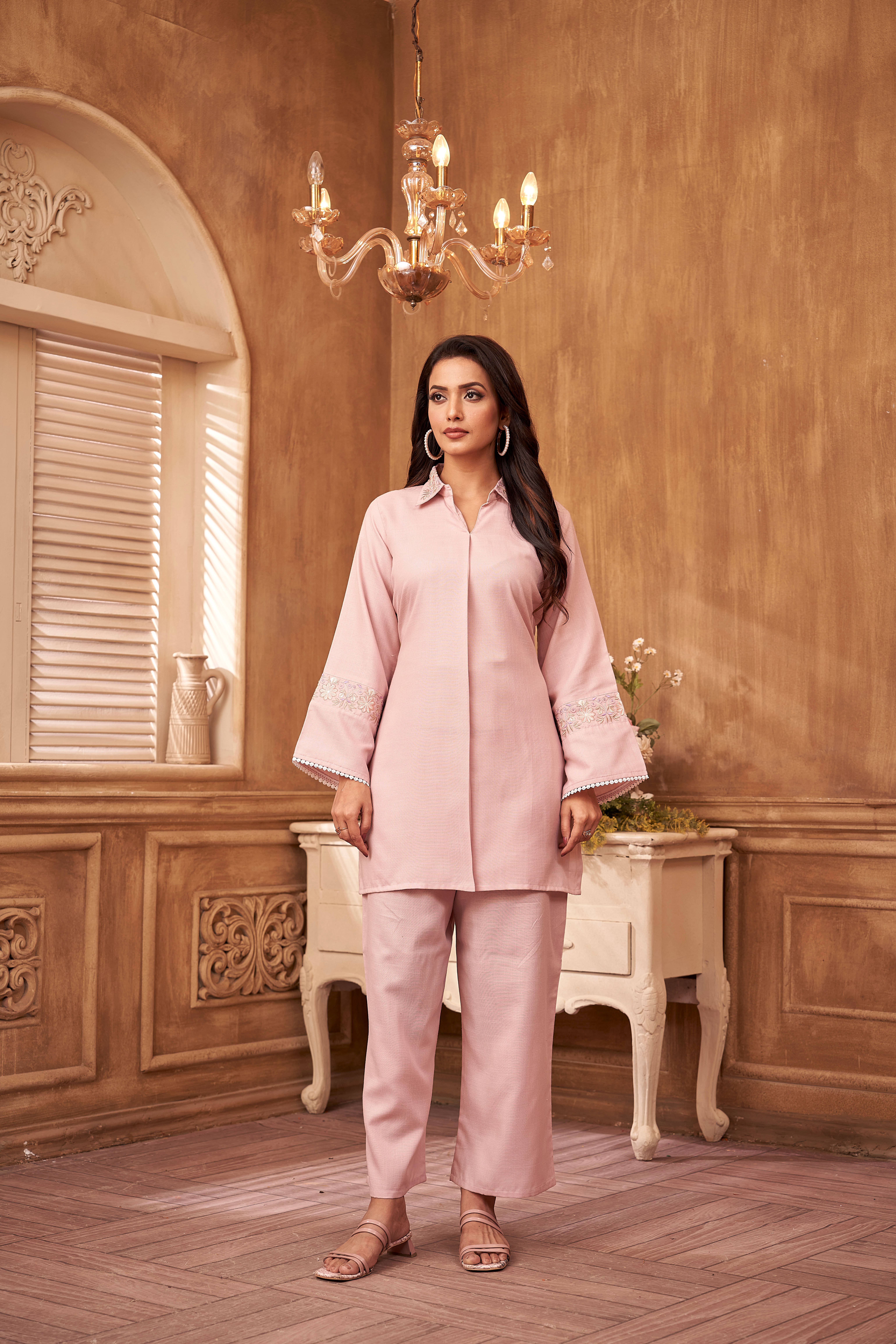     			Vorhiza Women Printed Tunic With Palazzos Co-Ord Set ( Peach )