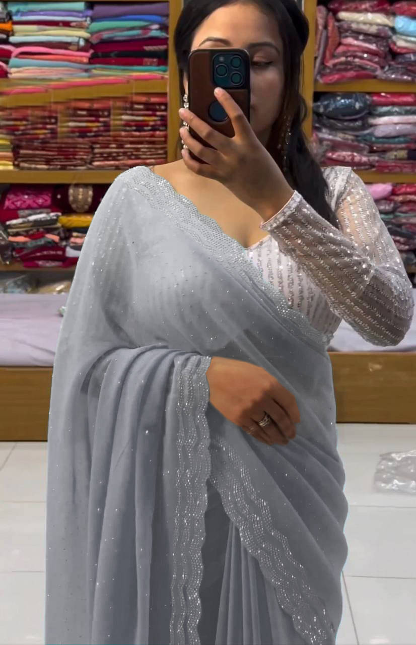 Avenue Creation Georgette Solid Regular Saree With Unstitched Blouse Piece ( Light Grey ) Avenue Creation Georgette Solid Regular Saree With Unstitched Blouse Piece ( Light Grey )