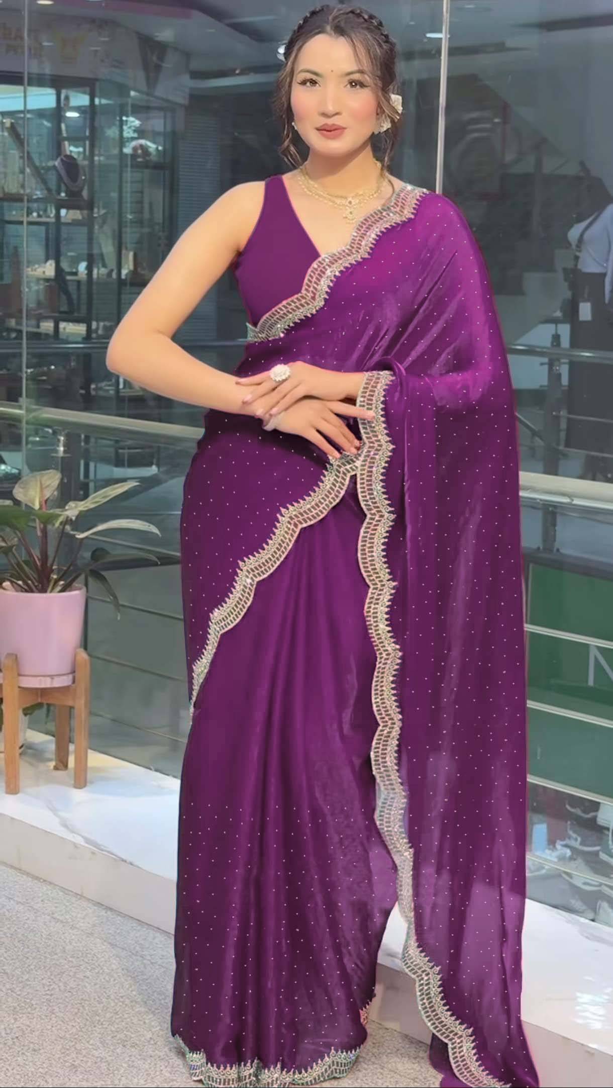 Avenue Creation Zimmy Choo Solid Regular Saree With Unstitched Blouse Piece ( Wine ) Avenue Creation Zimmy Choo Solid Regular Saree With Unstitched Blouse Piece ( Wine )