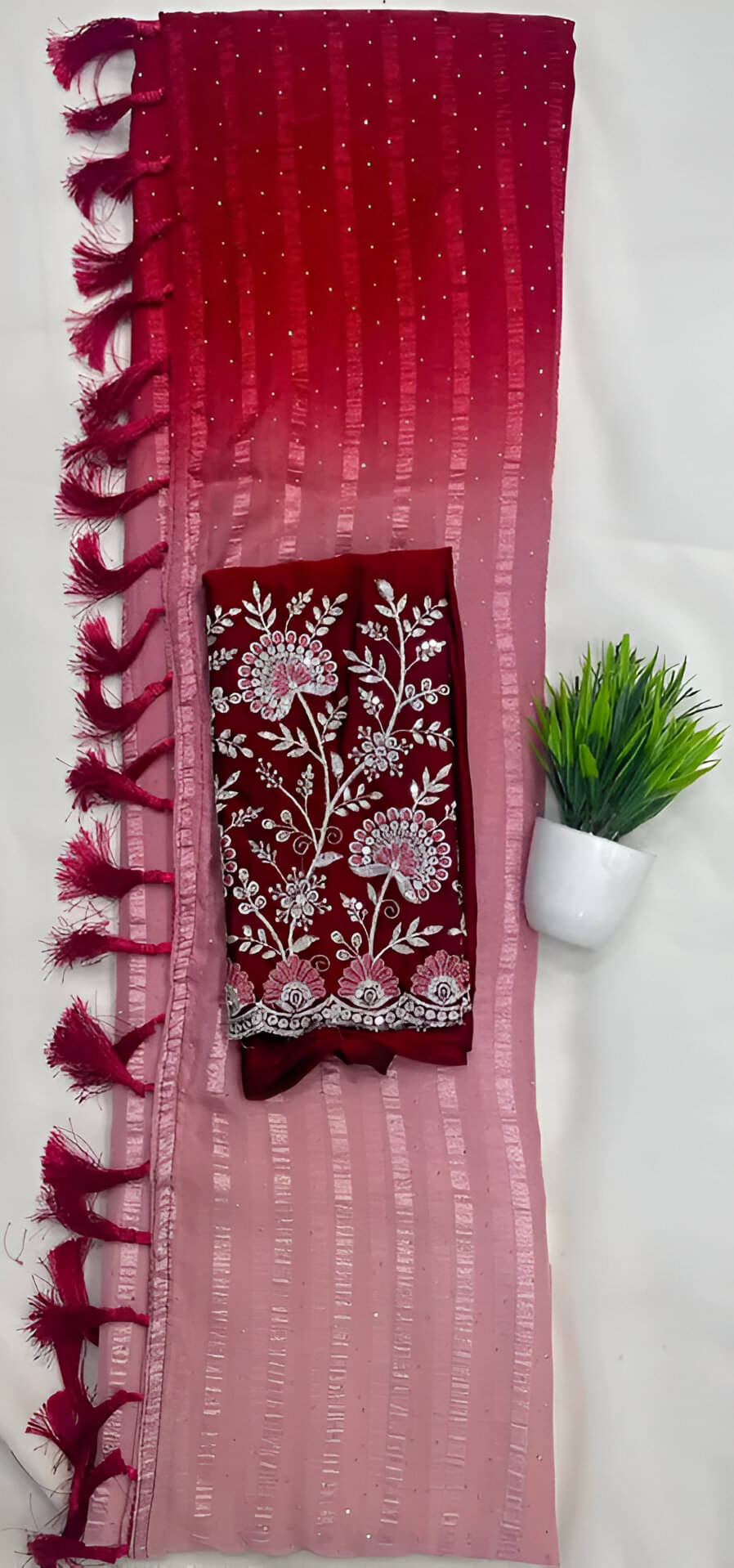 Shree Sai Enterprise Georgette Embellished Regular Saree With Unstitched Blouse Piece ( Red ) Shree Sai Enterprise Georgette Embellished Regular Saree With Unstitched Blouse Piece ( Red )