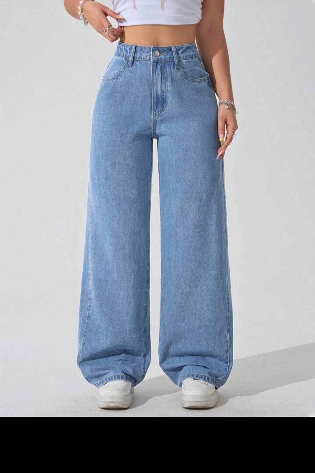     			Bluethreads Women's Relaxed Fit Mid-Rise Jeans ( Blue )
