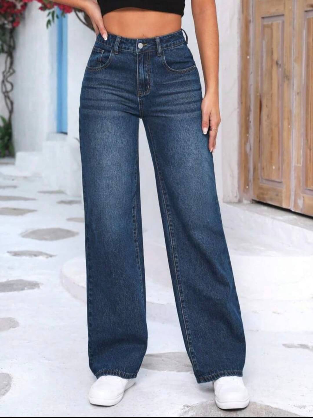     			Bluethreads Women's Relaxed Fit Mid-Rise Jeans ( Blue )