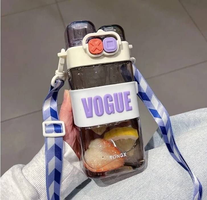     			Little Station Double Pop-Up Lid Dual-Use Water Bottle: Stay Hydrated in Style, Double Drink Water Bottle With Straw And Strap, 550ml