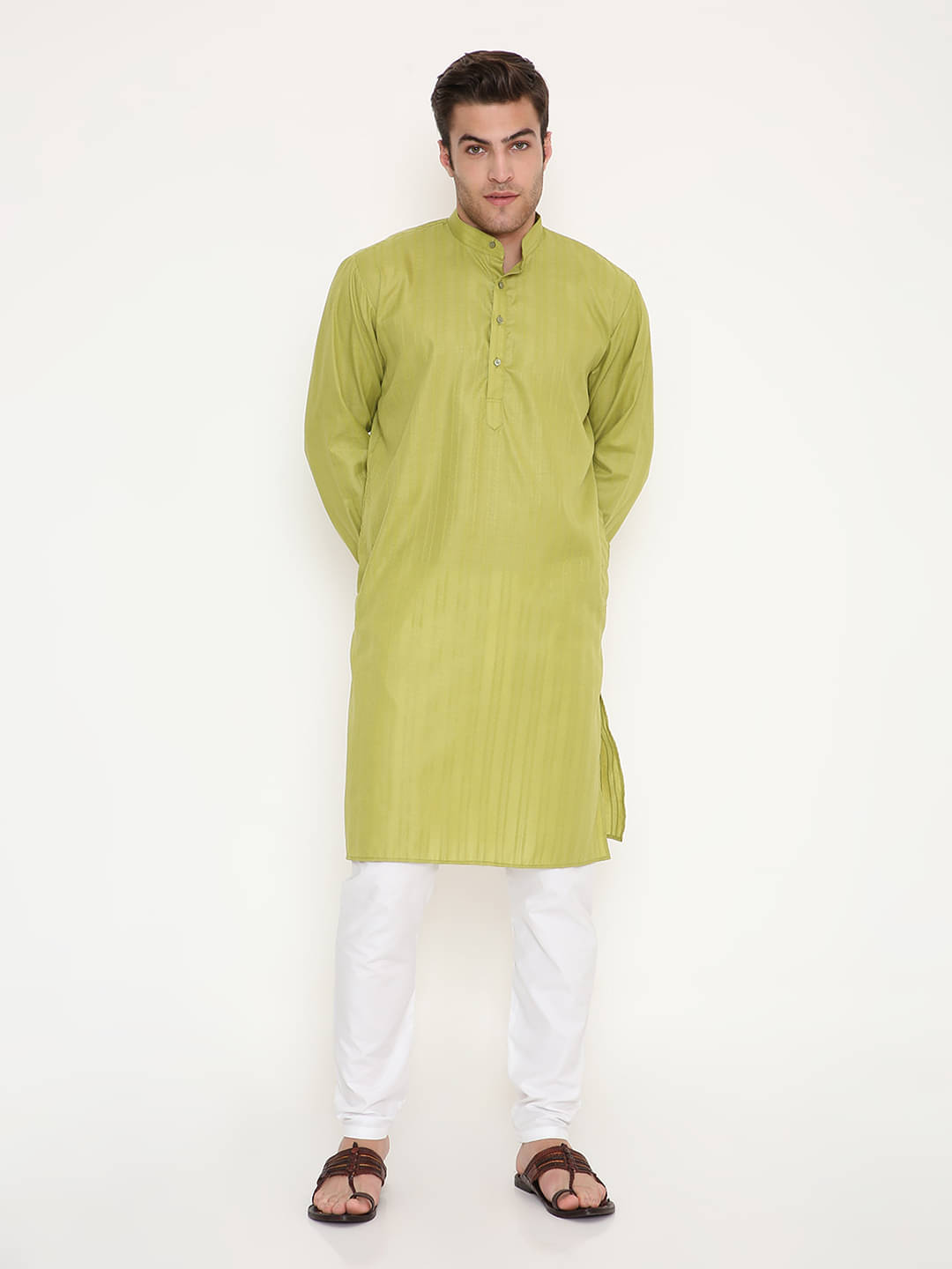 Maharaja Green Viscose Regular Fit Men's Kurta Pyjama Set ( Pack of 1 ) Maharaja Green Viscose Regular Fit Men's Kurta Pyjama Set ( Pack of 1 )