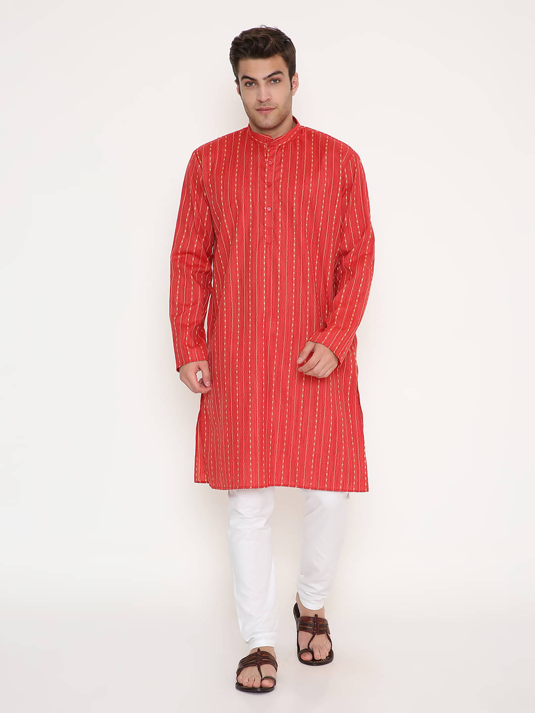     			Maharaja Red Viscose Regular Fit Men's Kurta Pyjama Set ( Pack of 1 )