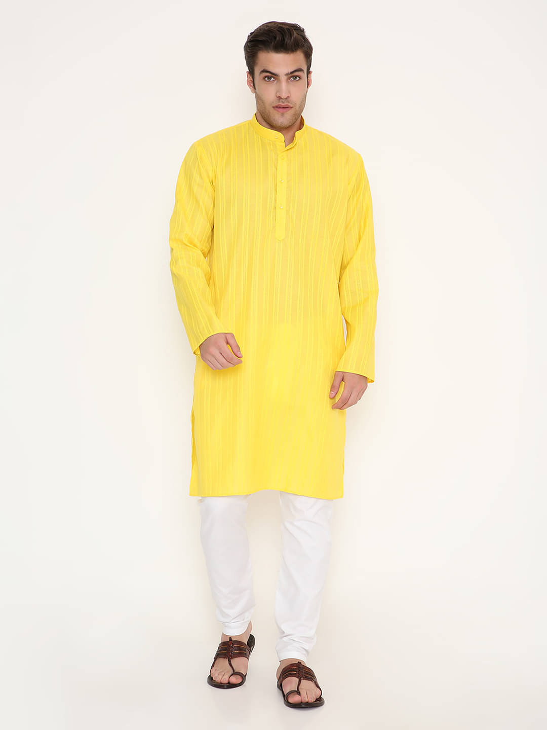     			Maharaja Yellow Viscose Regular Fit Men's Kurta Pyjama Set ( Pack of 1 )