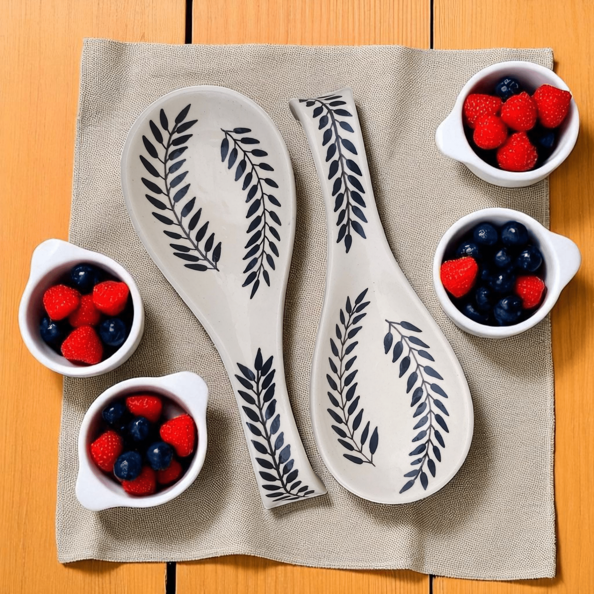     			Malaikah Printed Spn Rest Ceramic Printed Cutlery Holder Black ( Pack of 2 )