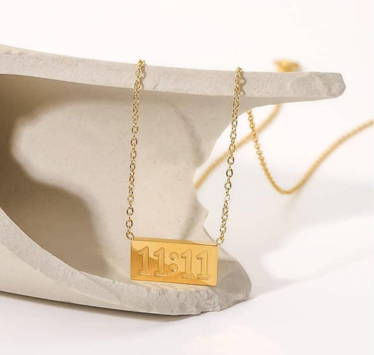 Medbuddy Gold Plated Chain ( Set of 1 ) Medbuddy Gold Plated Chain ( Set of 1 )