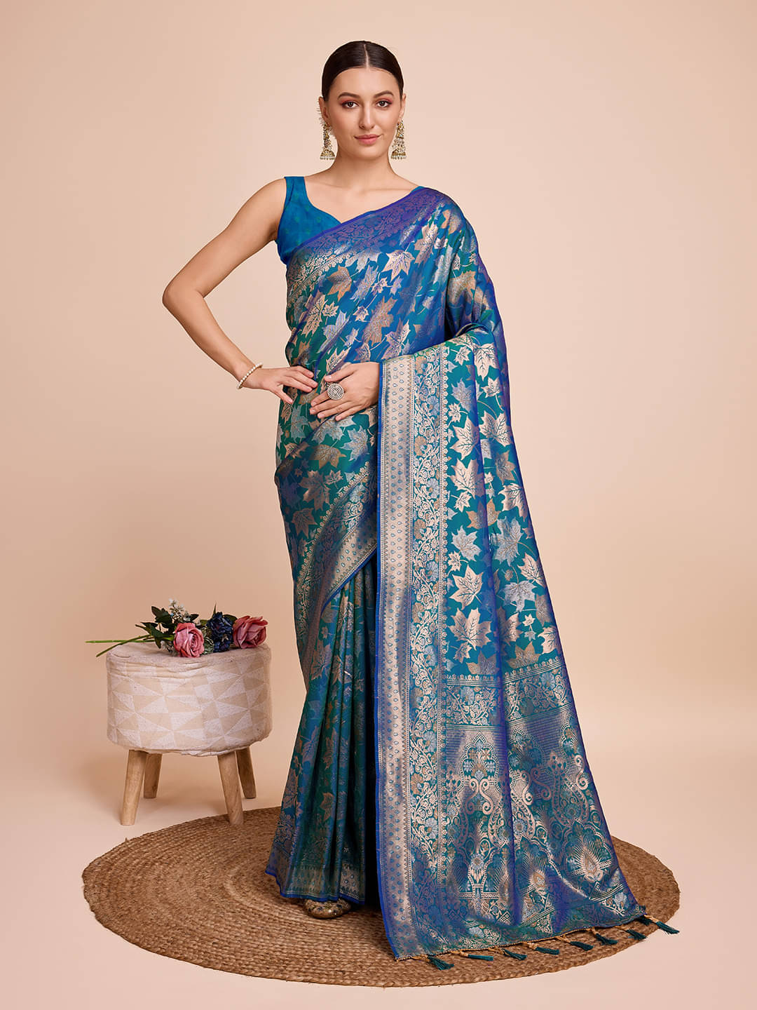     			OFLINE SELCTION Silk Woven Regular Saree With Unstitched Blouse Piece ( Blue )