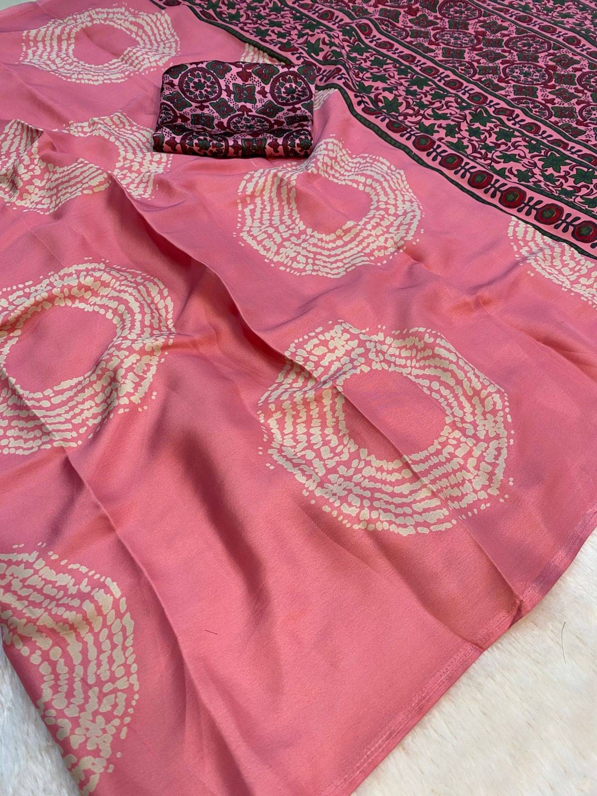    			Rangtulika Ethnics Silk Printed Banarasi saree With Unstitched Blouse Piece ( Peach )