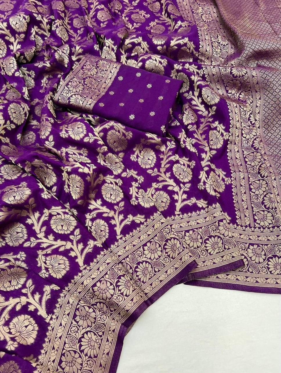     			Rangtulika Ethnics Silk Woven Phulkari saree With Unstitched Blouse Piece ( Purple )